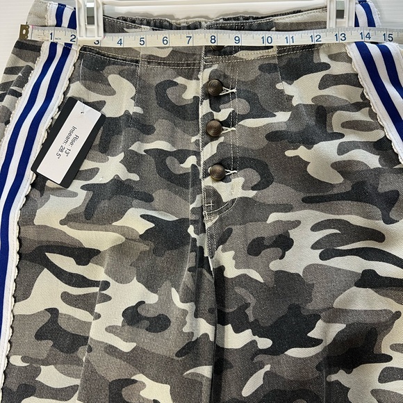 Pol Brand Camo Jogger Pants Size Small Side Stripe | Utility Style - Picture 10 of 10